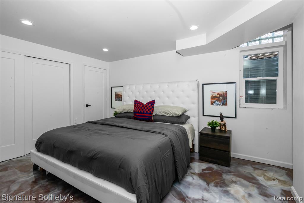 16615 Walcliff Drive, Clinton Twp, MI 48035 — Photo 12