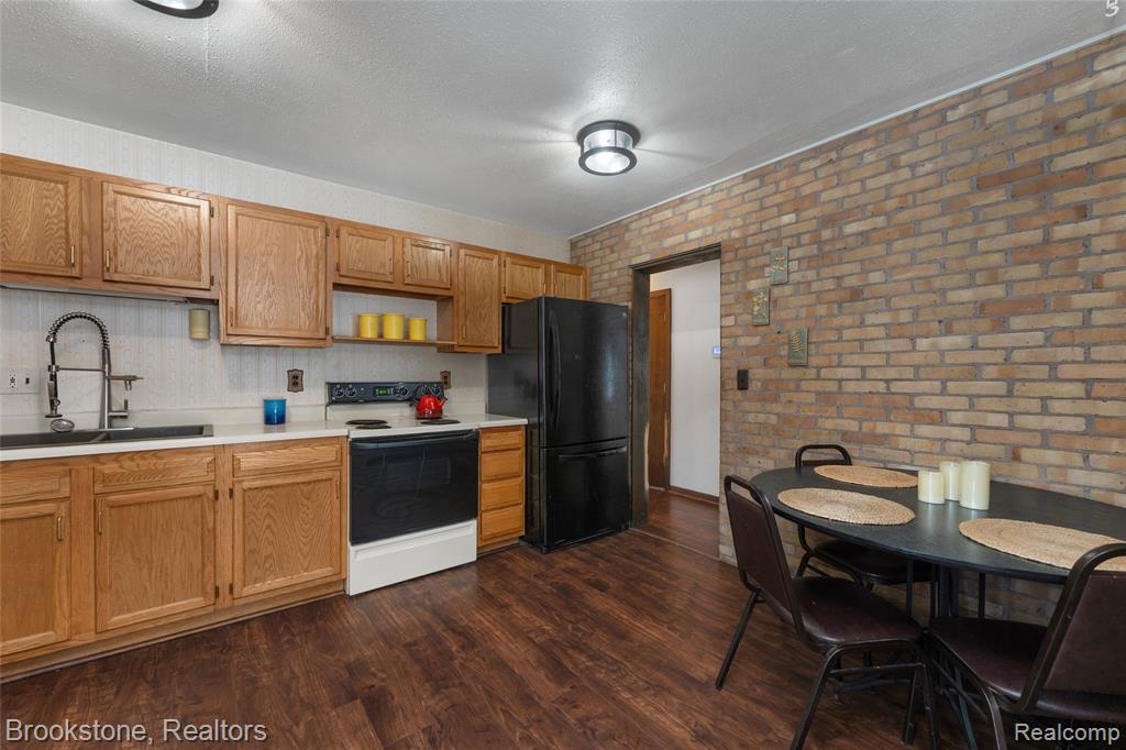 1630 Orchid Street, Waterford, MI, 48328