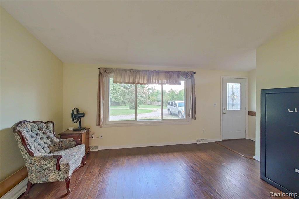 5920 CAMPBELL CORNERS Drive, Howell, MI 48855 — Photo 21