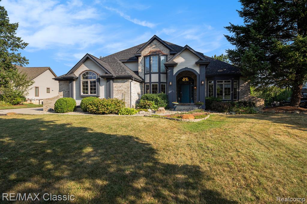 4020 Pine Ridge Court, Fenton, MI 48430 — Photo 35