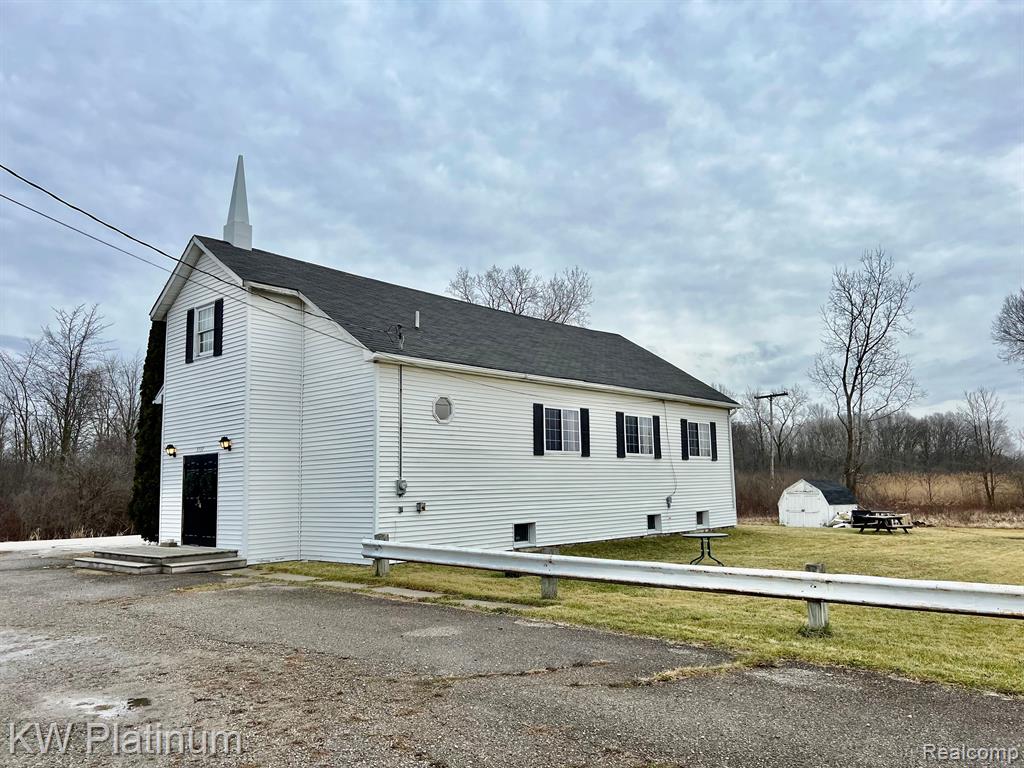5757 Indian Trail, China, MI — Photo 14