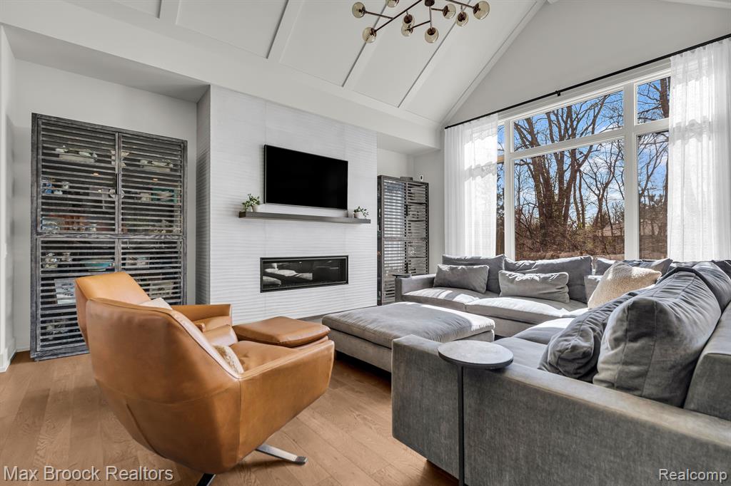 4887 WYE OAK Road, Bloomfield Hills, MI 48301 — Photo 10