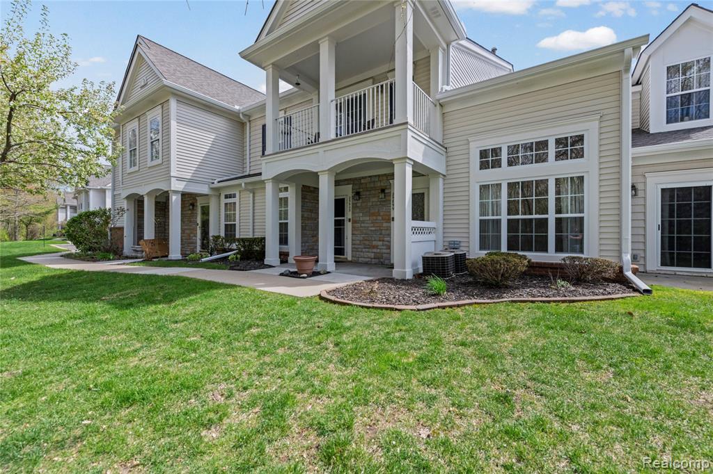 25899 Maritime Circle N, Harrison Township, MI — Photo 25