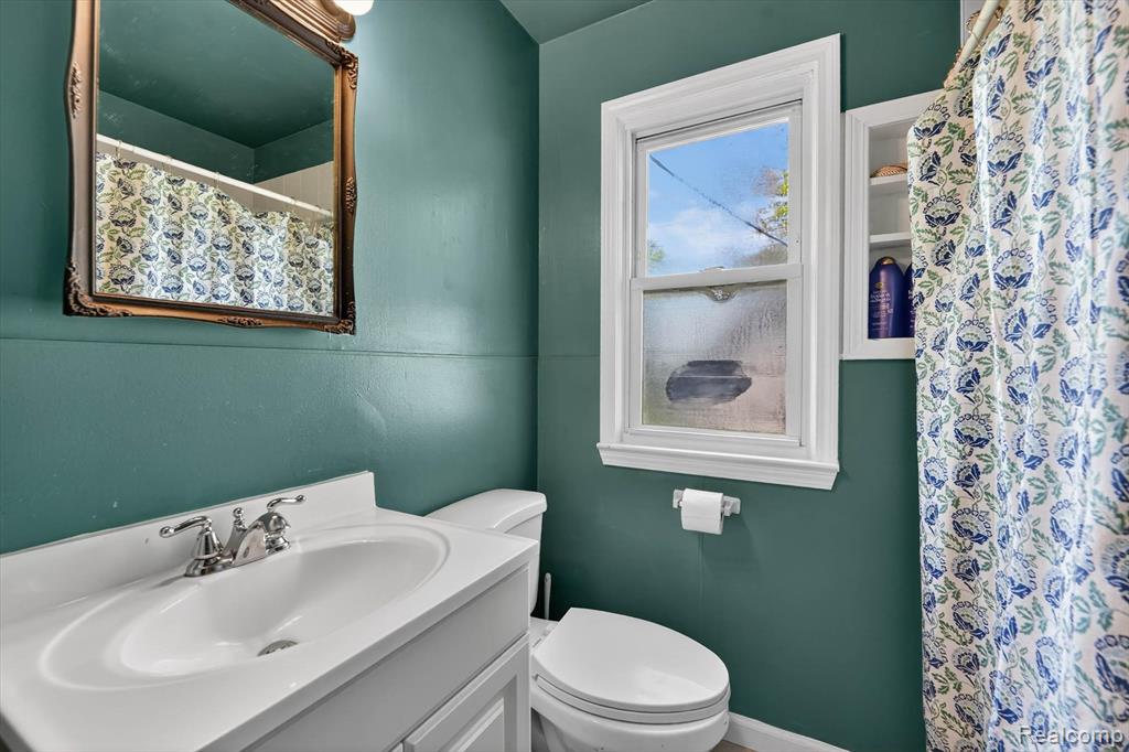 612 Mayflower Avenue, Lincoln Park, MI 48146 — Photo 16