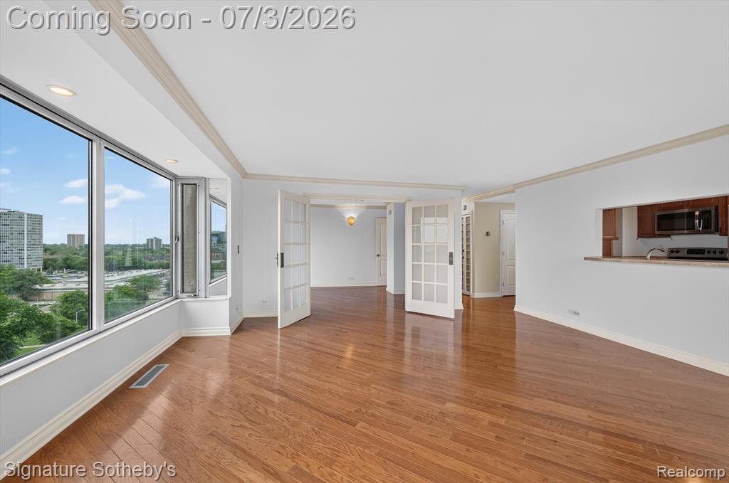 1300 E Lafayette Street, 912, Detroit, MI 48207 — Photo 18