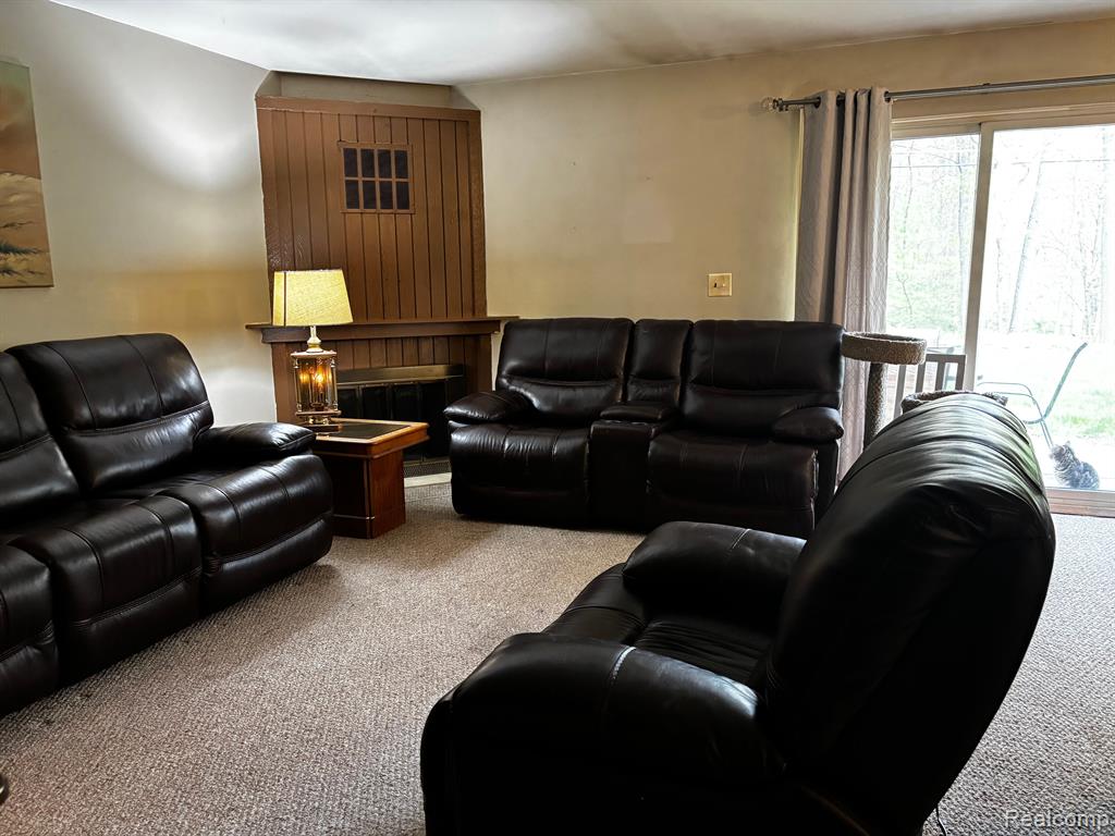 7610 WOODVIEW Street, 2, Westland, MI — Photo 5