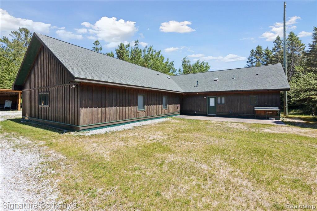 9842 Misery Bay, Alpena, MI 49707 — Photo 57