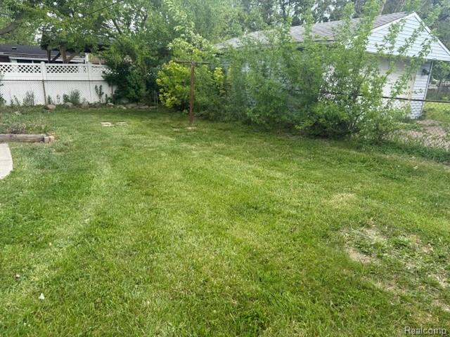 970 Champaign Road, Lincoln Park, MI 48146 — Photo 9