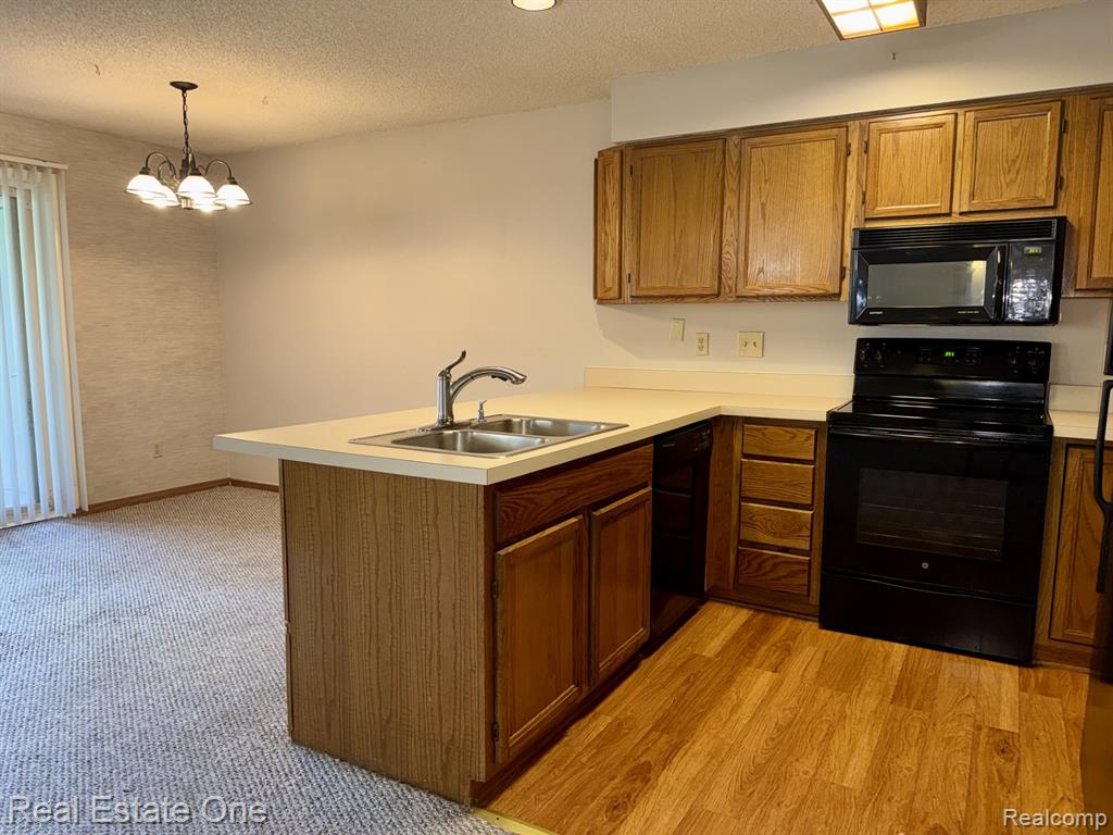 5096 Harbor Oak Drive, 31, Waterford, MI 48329 — Photo 19