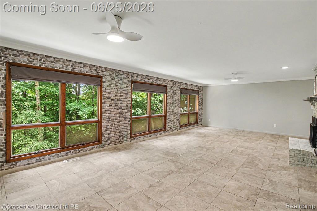 4863 Split Rail Drive, Brighton, MI 48114 — Photo 11