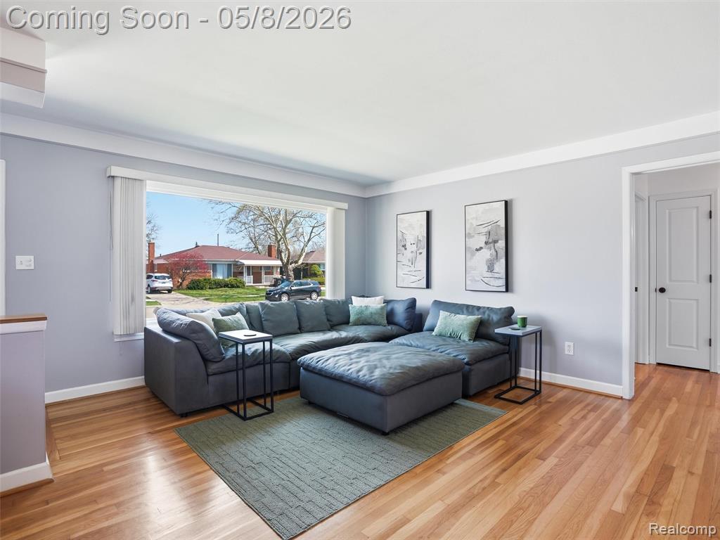 7911 Beatrice, Westland, MI — Photo 10