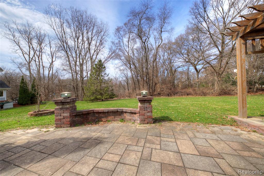 4570 River Hills Court, Brighton, MI 48114 — Photo 74