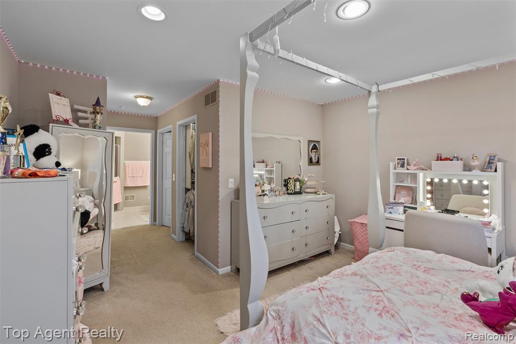 44258 Constellation Drive, Sterling Heights, MI 48314 — Photo 19