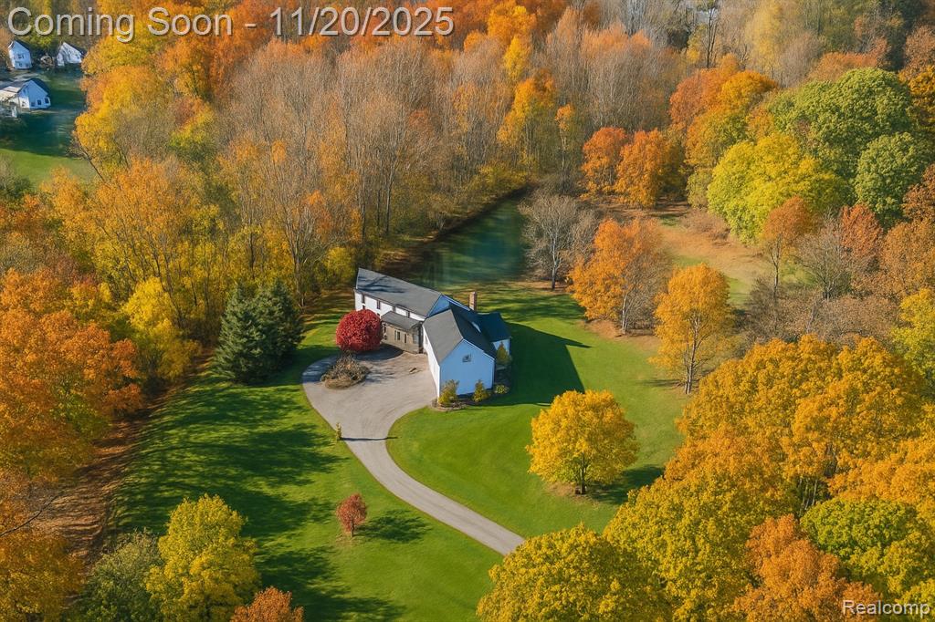 5764 Bloomfield Glens Road, West Bloomfield, MI — Photo 2