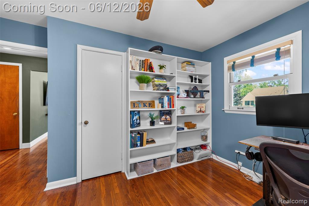 10467 W 11 Mile Road, Huntington Woods, MI — Photo 19