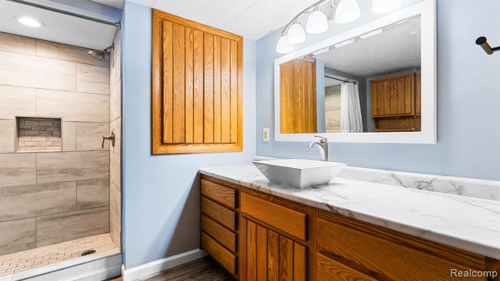 19750 Ivey Road, Chelsea, MI 48118 — Photo 30