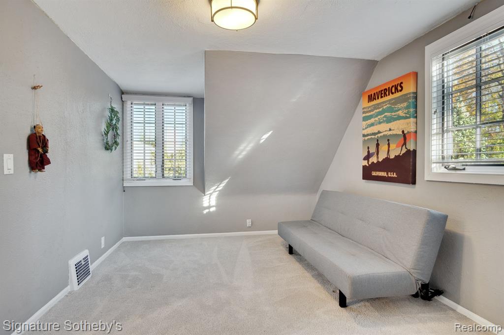 824 Wimbleton Drive, Birmingham, MI 48009 — Photo 27