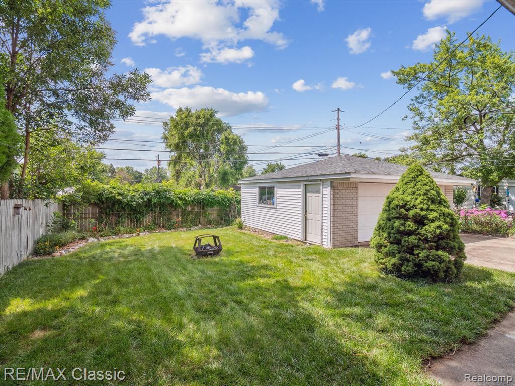 39737 BART Street, Canton, MI 48187 — Photo 30