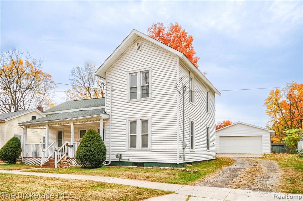 415 MILL Street, Flushing, MI 48433 — Photo 2