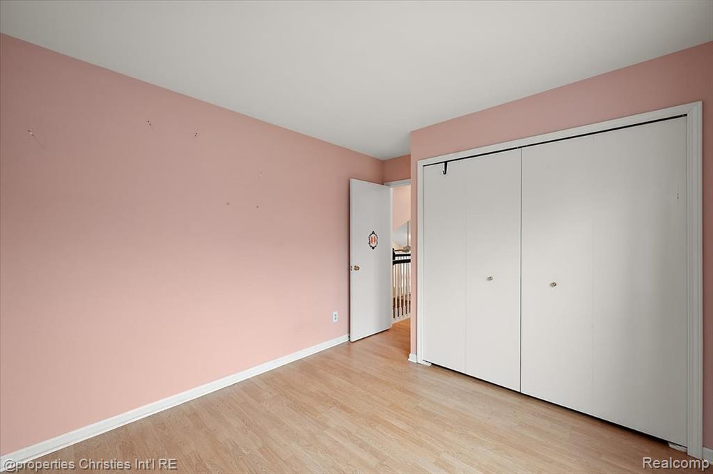 955 Rikki Ann, Wixom, MI 48393 — Photo 40