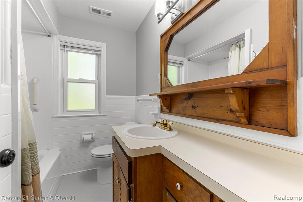 1843 Lathers Street, Garden City, MI — Photo 17