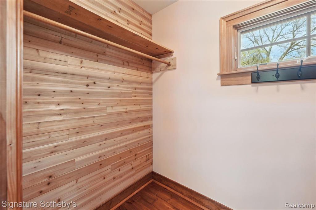 9827 KENNEDY Road, Munith, MI 49259 — Photo 38