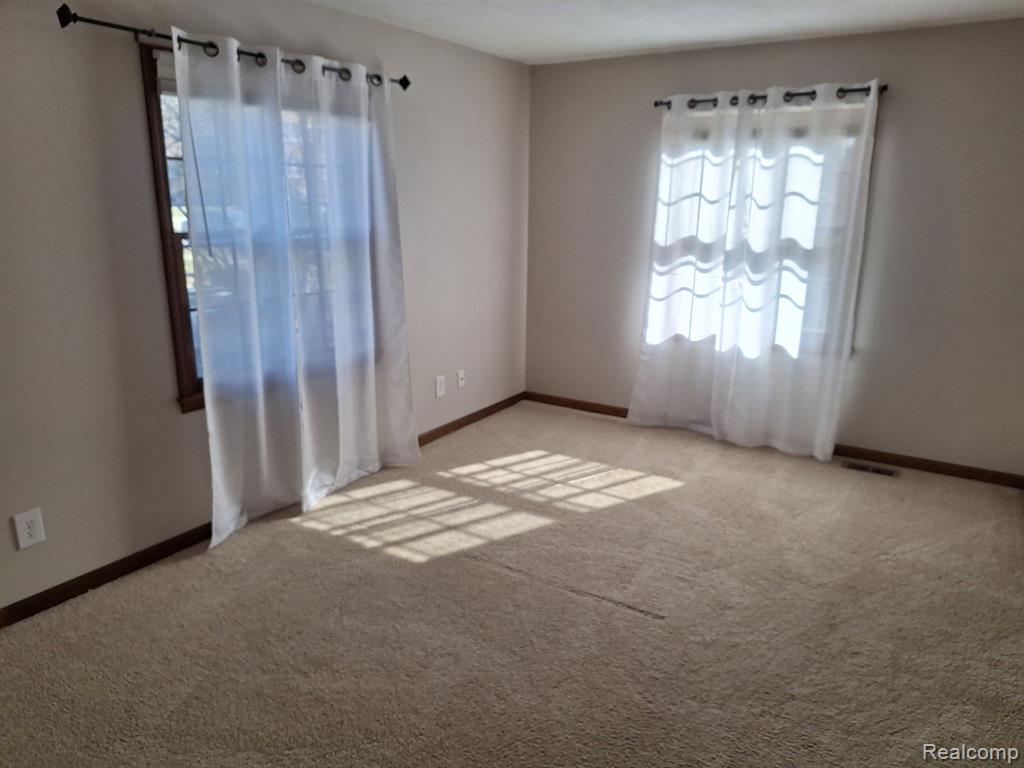 610 W 4TH Street, Royal Oak, MI 48067 — Photo 16