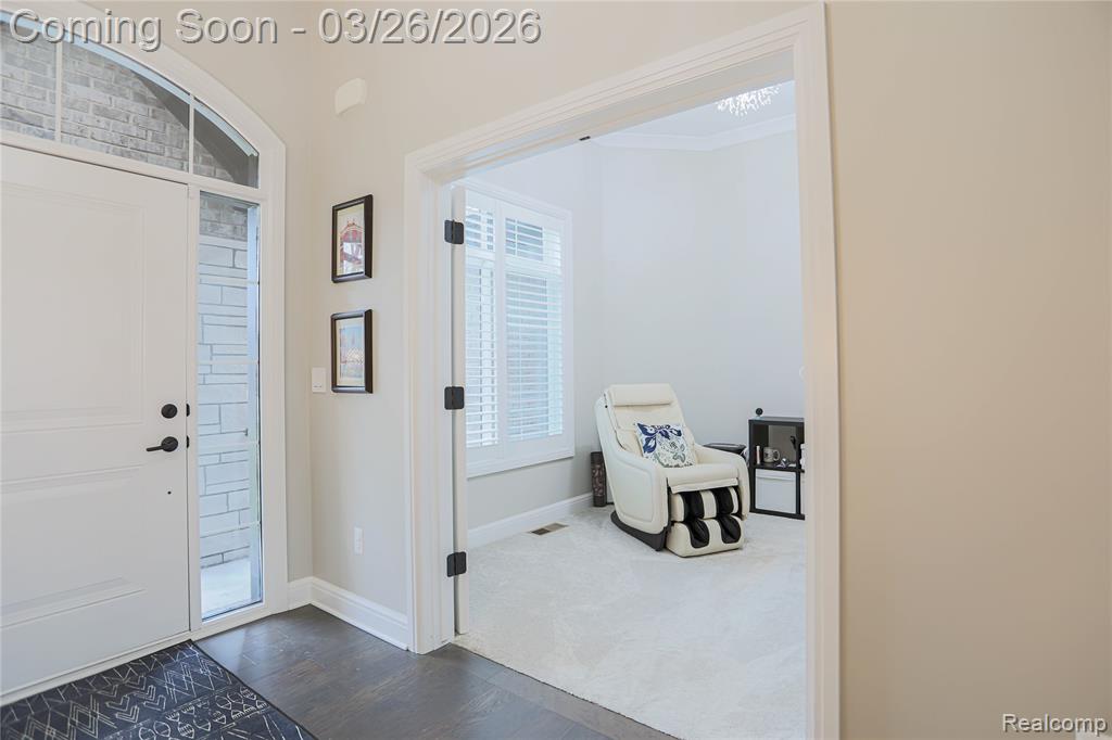 13033 Cathedral Court, Shelby Twp, MI 48315 — Photo 16