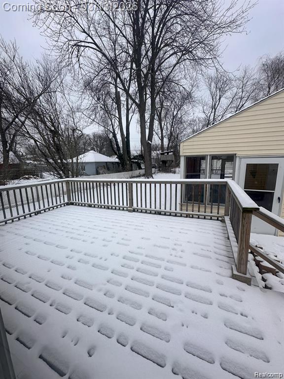 515 S MARIAS Avenue, Clawson, MI — Photo 7