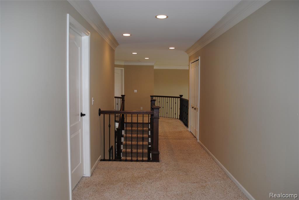 1271 Tulberry Circle, Rochester, MI 48306 — Photo 40
