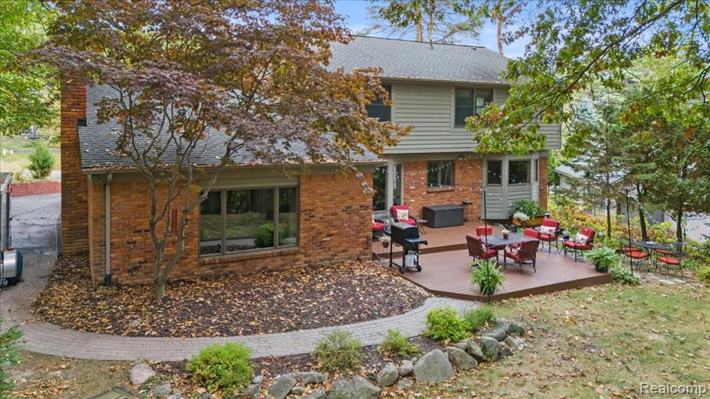 8291 Fawn Valley Circle, Clarkston, MI 48348 — Photo 42