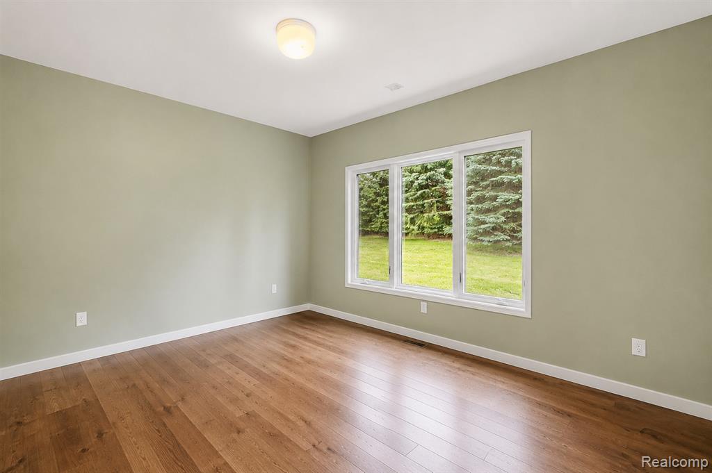 4461 Cherry Hill Drive, Orchard Lake Village, MI 48323 — Photo 13