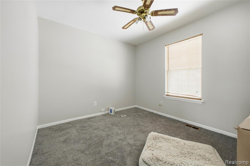 6015 Edmund Street, Romulus, MI, 48174