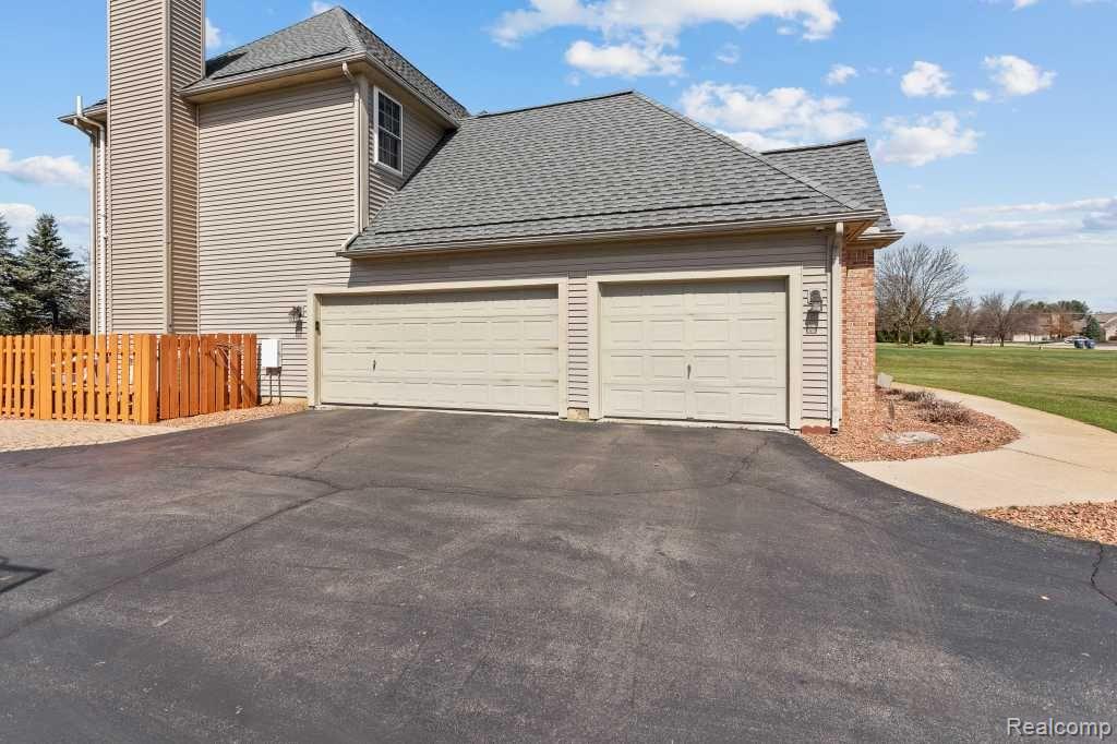 6082 VINEYARD Avenue, Ann Arbor, MI 48108 — Photo 39