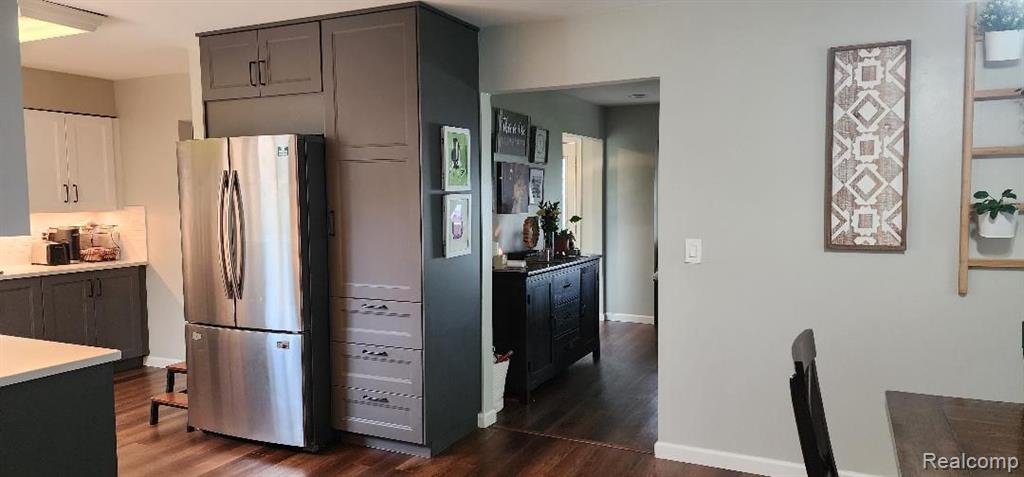 210 N PRINCESS Drive W, Canton, MI 48188 — Photo 30