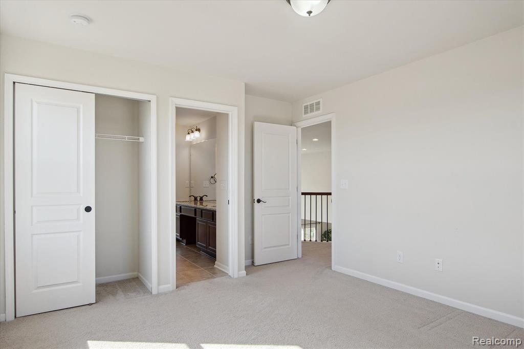 50523 SOUTHFORD Road, Canton, MI 48187 — Photo 34