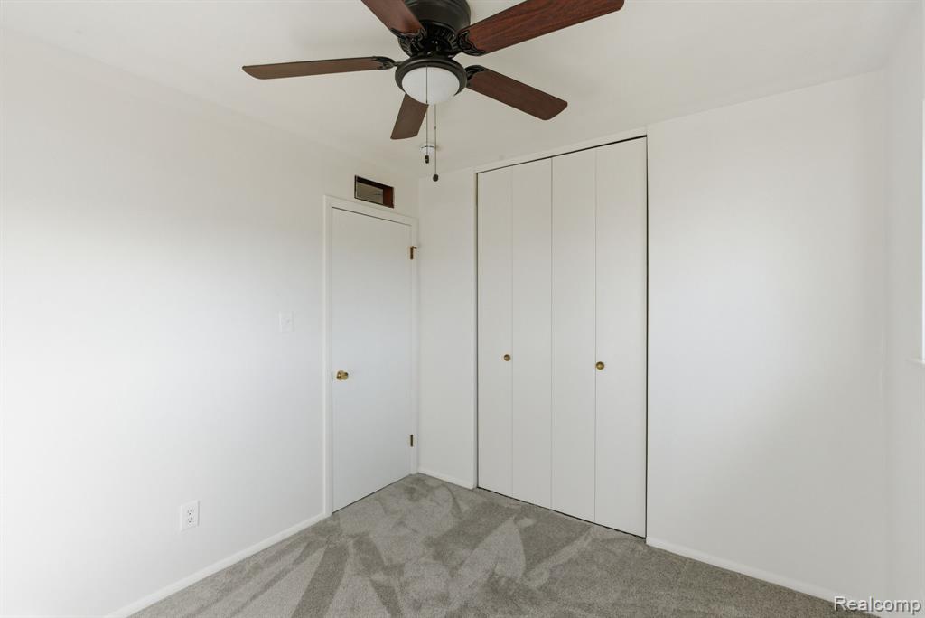 42142 Betley Drive, Sterling Heights, MI 48313 — Photo 14