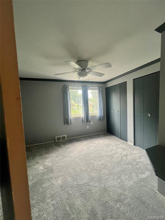 8737 Crestview Drive, Sterling Heights, MI 48312 — Photo 10