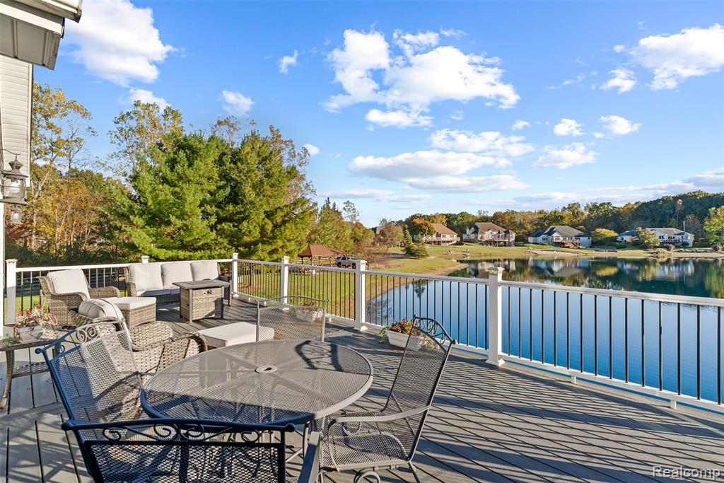 8460 Maurice Lane, Flushing, MI 48433 — Photo 45