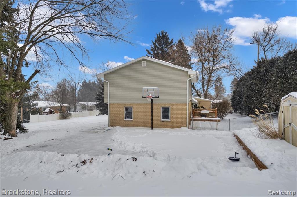 4785 Sylvanview Drive, Clarkston, MI 48348 — Photo 7