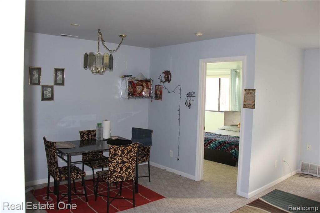 42493 LILLEY POINTE Drive, Canton, MI 48187 — Photo 10