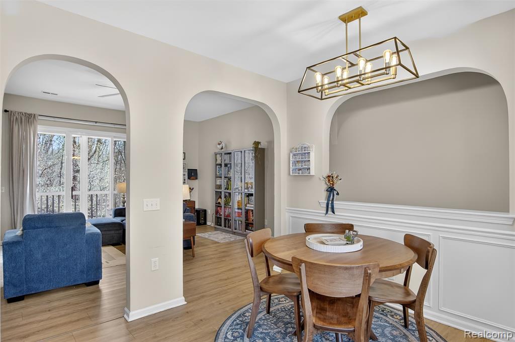 2946 Hunley Drive, Ann Arbor, MI 48105 — Photo 15