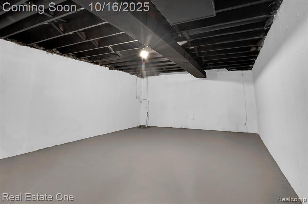 5275 Cheltenham Drive, Troy, MI 48098 — Photo 42