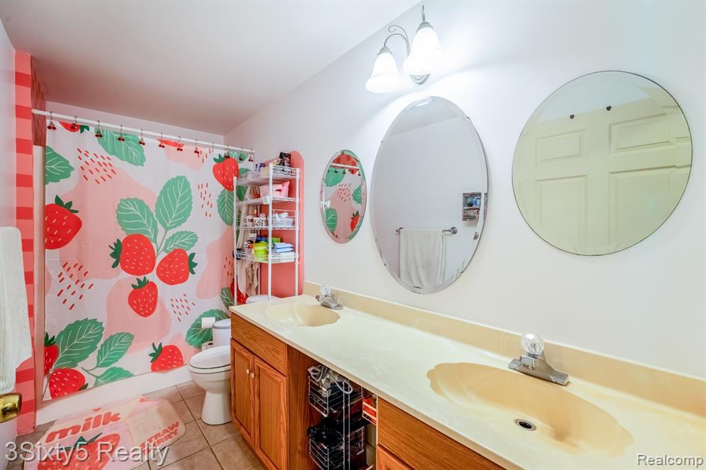597 Country Meadows Trail, Ortonville, MI 48462 — Photo 30