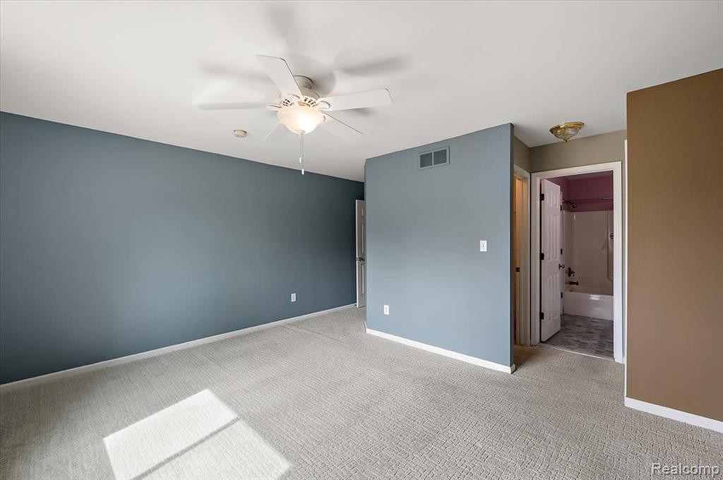 734 Challenging Trail, 65, South Lyon, MI 48178 — Photo 35