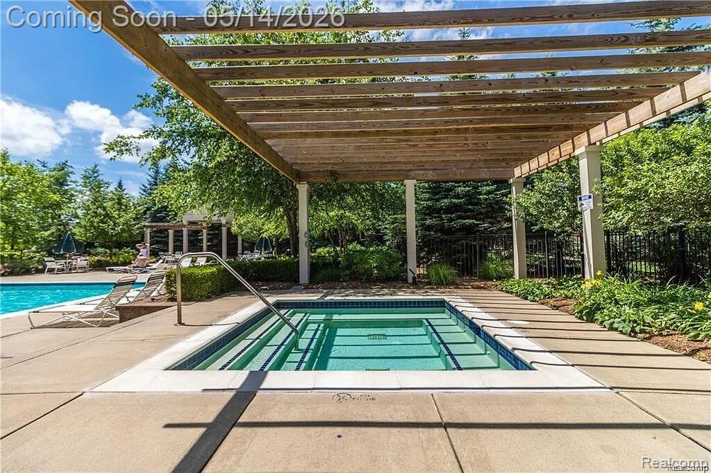 12201 Chesapeake Circle, Walled Lake, MI 48390 — Photo 18