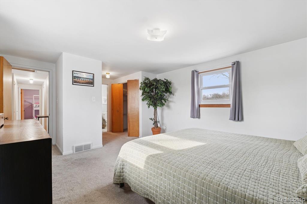 519 N MANITOU Avenue, Clawson, MI — Photo 25