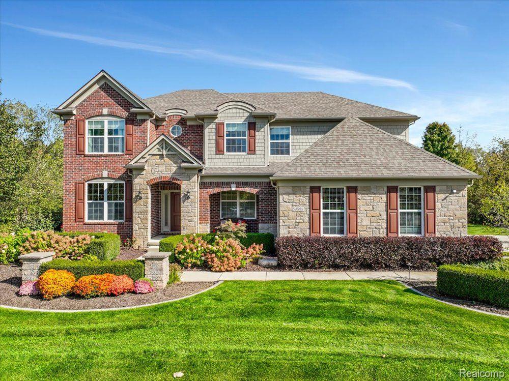 50565 Mayfield East Court, Canton, MI 48187 — Photo 68