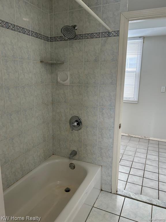 3989 ROYAL Avenue, Berkley, MI 48072 — Photo 17