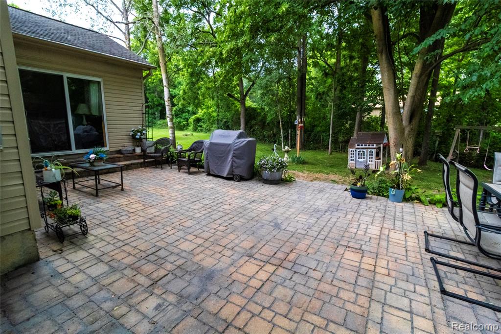 8314 Mill Pointe Court, Goodrich Vlg, MI — Photo 60